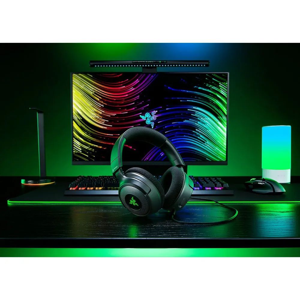 картинка Проводные наушники Razer Kraken V4 X черный 2024, RGB (RZ04-05180100-R3M1) от магазина КомпьютерЦентр