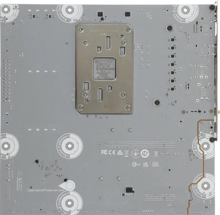 картинка Материнская плата MSI B840M GAMING PLUS WIFI6E Socket AM5 AMD B840 4xDDR5 mATX AC`97 8ch(7.1) 2.5Gg от магазина КомпьютерЦентр