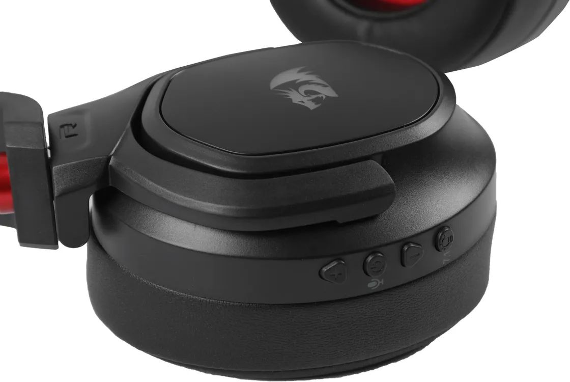 картинка Гарнитура Defender Nomen RGB, 7.1, 2.4 Ггц, б.п. Redragon (71279) от магазина КомпьютерЦентр