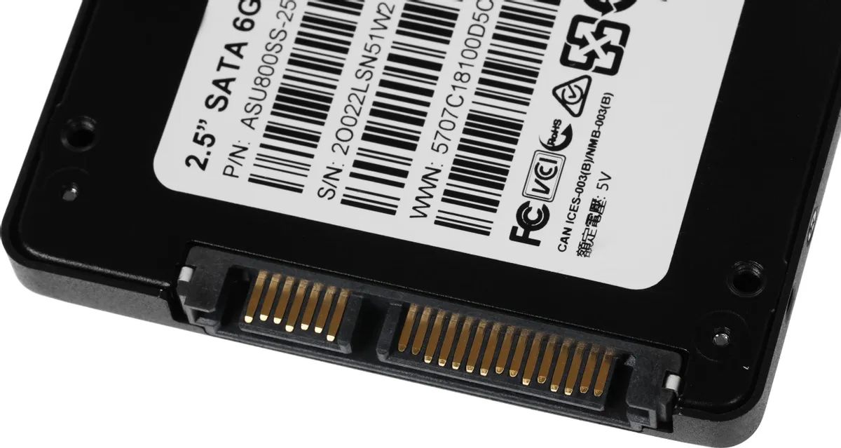 картинка SSD накопитель 256Gb 2.5'' A-Data Ultimate SU800 SATA III R/ W 560/ 520 (ASU800SS-256GT-C) от магазина КомпьютерЦентр