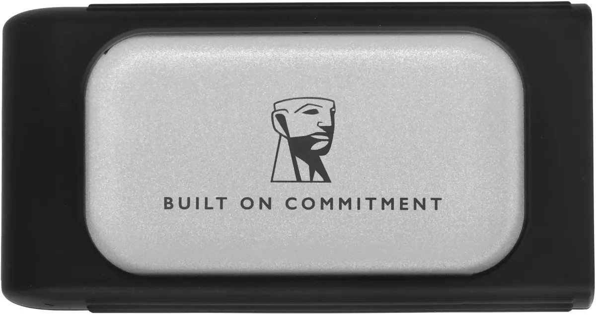 картинка SSD внешний 2Tb Kingston USB-C 1.8'' SXS2000/ 2000GA Silver от магазина КомпьютерЦентр