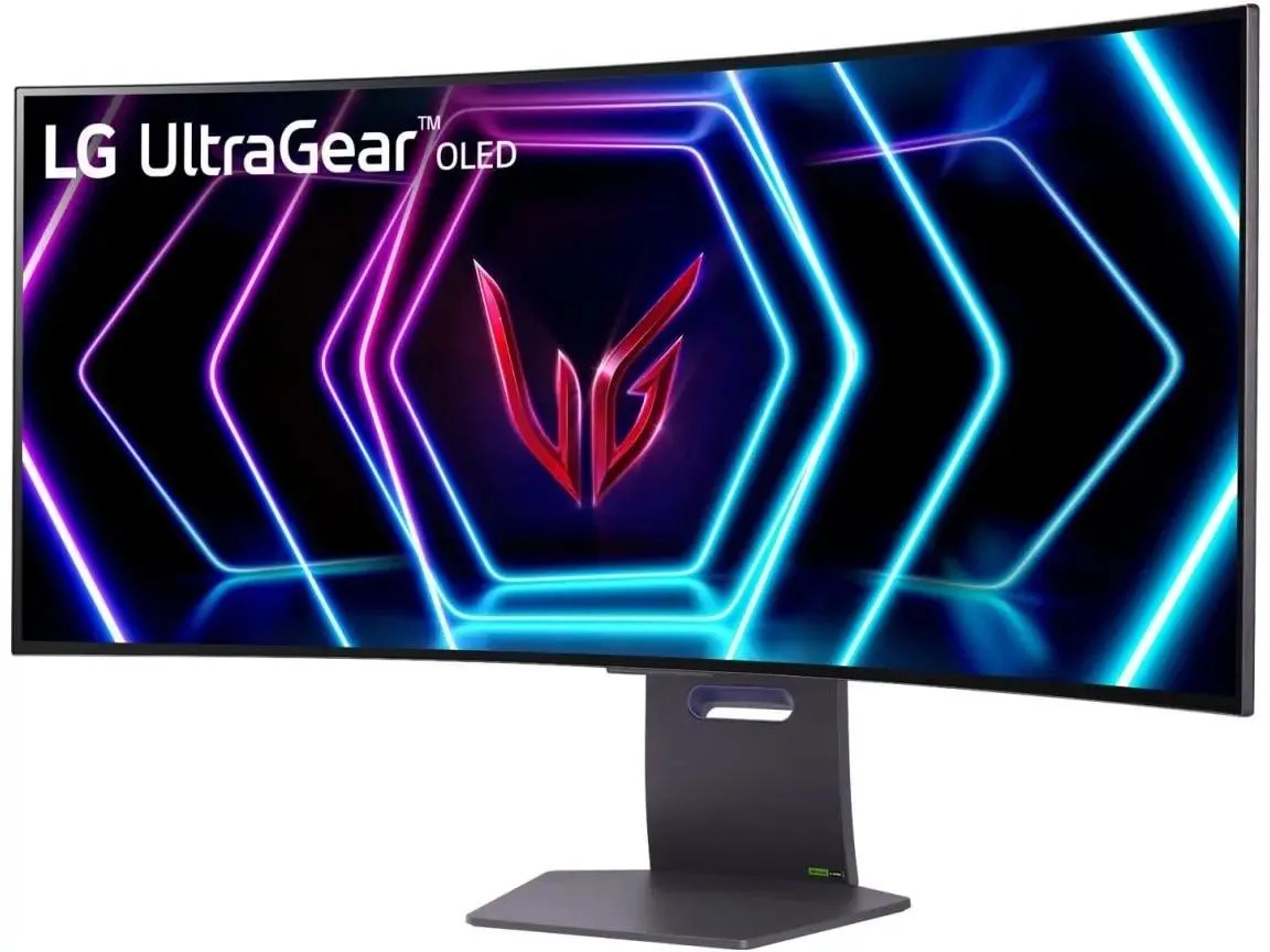 картинка Монитор 39'' LG 39GS95QE-B OLED 2K черный Cur (39GS95QE-B.ARUZ) от магазина КомпьютерЦентр