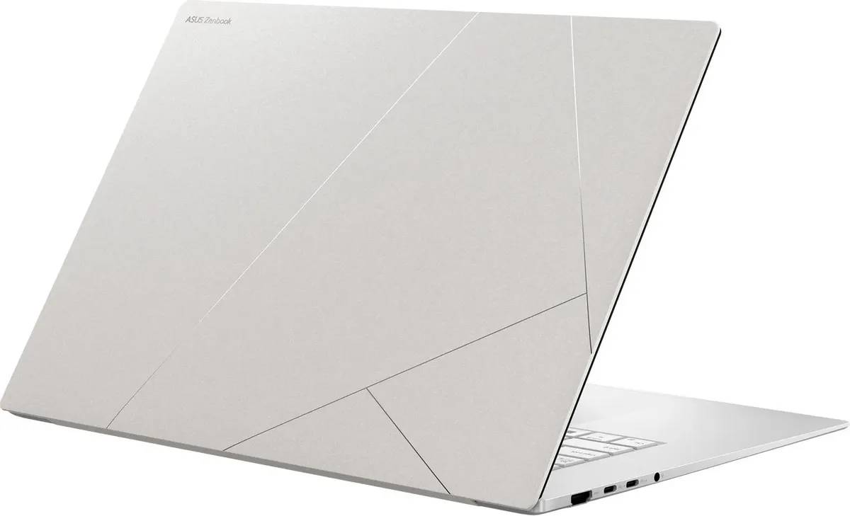 картинка Ноутбук ASUS Zenbook S 16 UM5606WA-RK226W 16'' OLED/  Ryzen AI 9 365 (2.0)/  24.5Gb/  SSD 1Tb/  AMD Radeon 880M/  Win11Home/  White от магазина КомпьютерЦентр