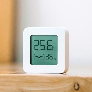 картинка Измеритель температуры и влажности Xiaomi Mi Home Bluetooth Hygrothermograph 2 LYWSD03MMC от магазина КомпьютерЦентр
