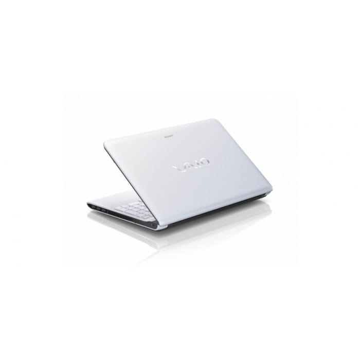 картинка Ноутбук Sony Vaio SV-E1511B1R/W White (SV-E1511B1R/W) от магазина КомпьютерЦентр