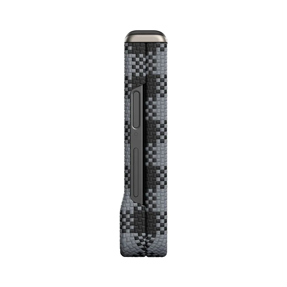 картинка Чехол Benks ArmorVichy Spin Case built with Kevlar для Samsung Z Flip 7, черная клетка (Black) от магазина КомпьютерЦентр