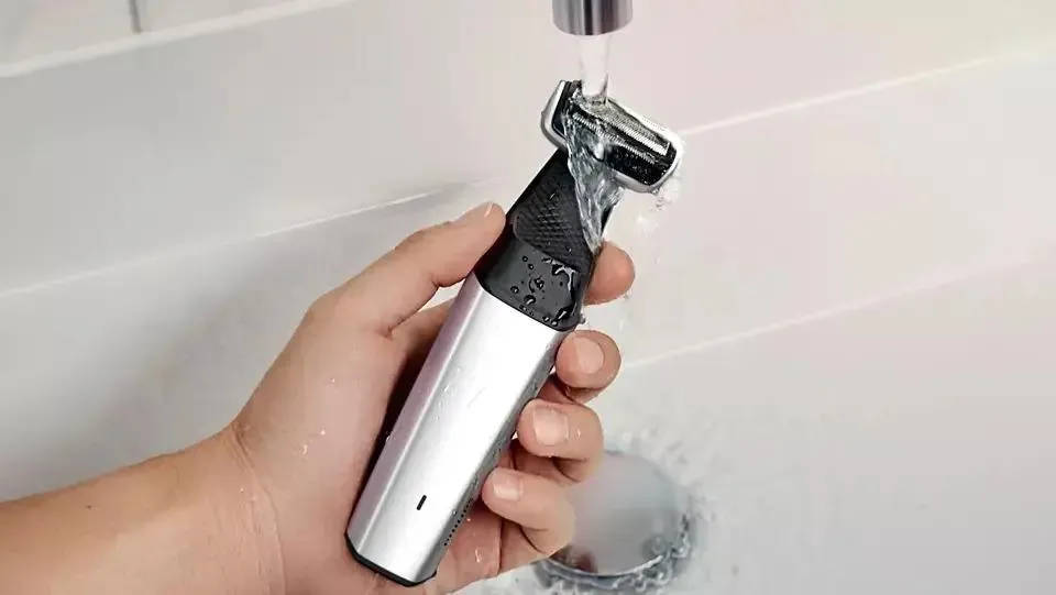 картинка Триммер для бороды и усов Philips BG5020/ 15, черный, серебристый от магазина КомпьютерЦентр