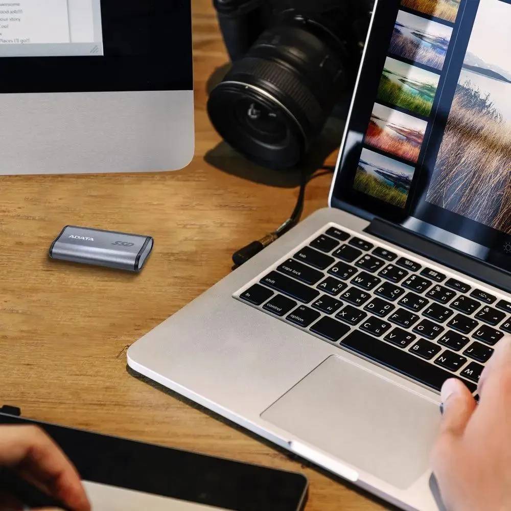 картинка SSD внешний 2Тб A-DATA External SE880 Portable, Gray (AELI-SE880-2TCGY) от магазина КомпьютерЦентр
