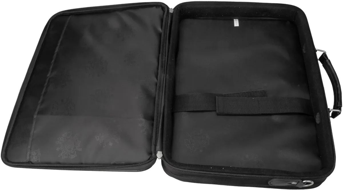 картинка Сумка для ноутбука Continent CC-115 Black 16'' (CON-CC115/ BLACK) от магазина КомпьютерЦентр