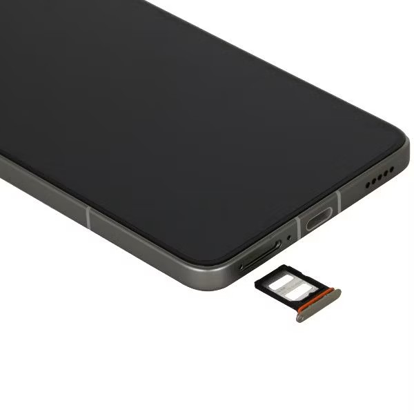 картинка Смартфон Xiaomi Mi 14T Pro Gray 6,67'' / 12GB / 1TB от магазина КомпьютерЦентр
