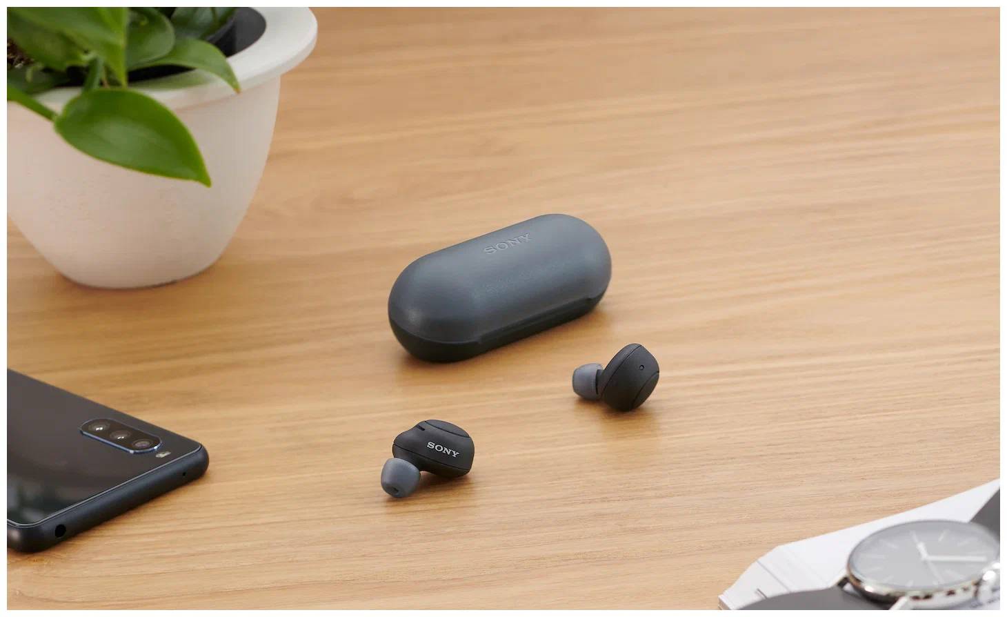 картинка Bluetooth-гарнитура Sony WF-C500 черный от магазина КомпьютерЦентр