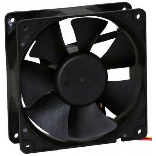 картинка Вентилятор DeTech 80 mm 8025 Black 4 pin от магазина КомпьютерЦентр