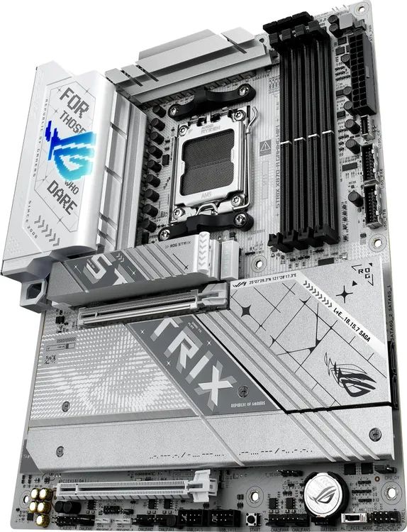 картинка Материнская плата ASUS ROG STRIX X870-A GAMING WIFI, AM5, AMD X870, 4*DDR5, 2*SATA, 4*M.2, DP+HDMI, 7.1, ATX от магазина КомпьютерЦентр